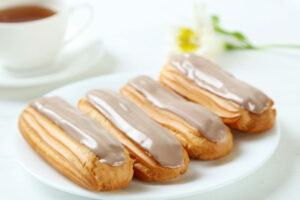 Mocha éclairs